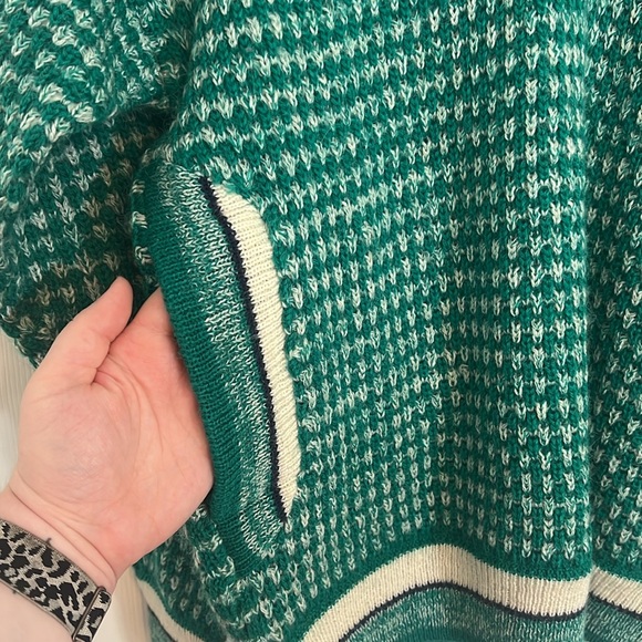 Vintage 1970s Men’s Size L acrylic blend sweater V-Neck with Pockets K1 - Picture 3 of 7